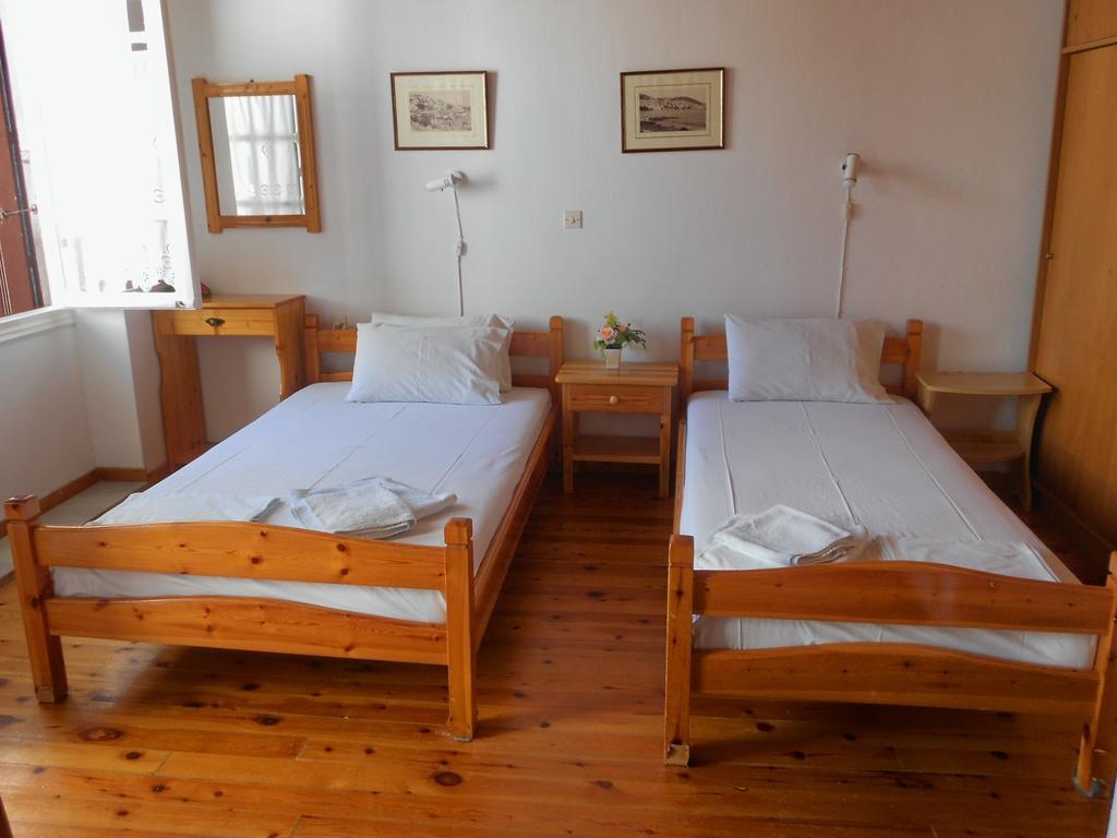 Aggela Guesthouse Skopelos Oda fotoğraf