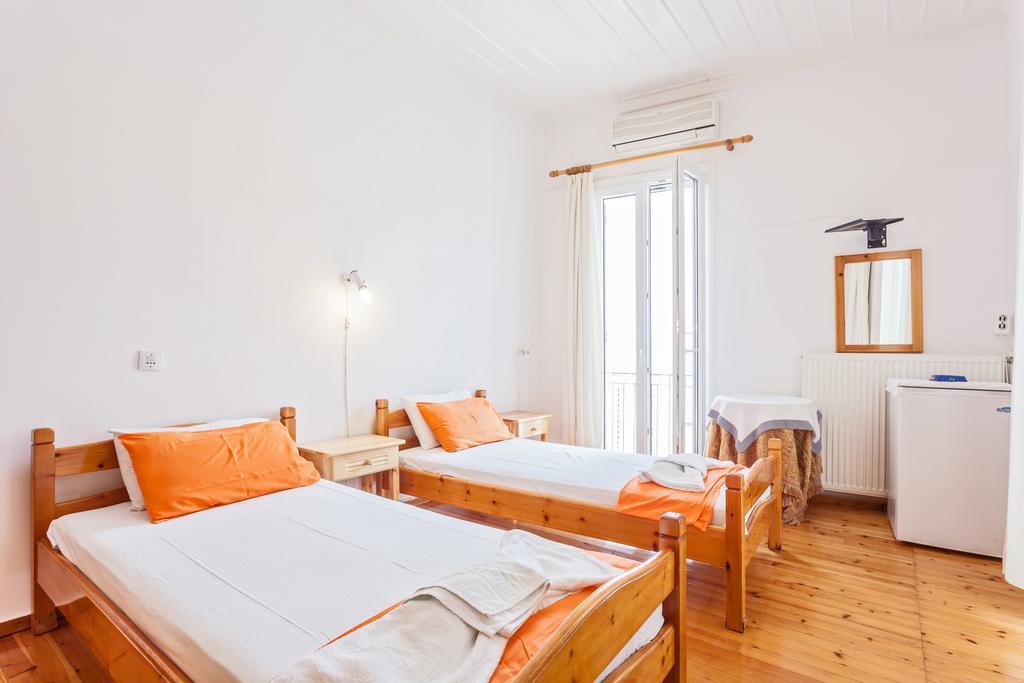 Aggela Guesthouse Skopelos Oda fotoğraf