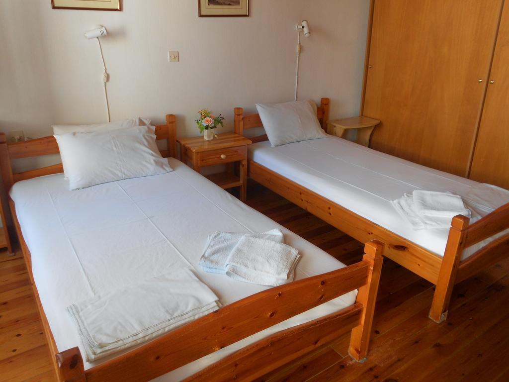 Aggela Guesthouse Skopelos Oda fotoğraf