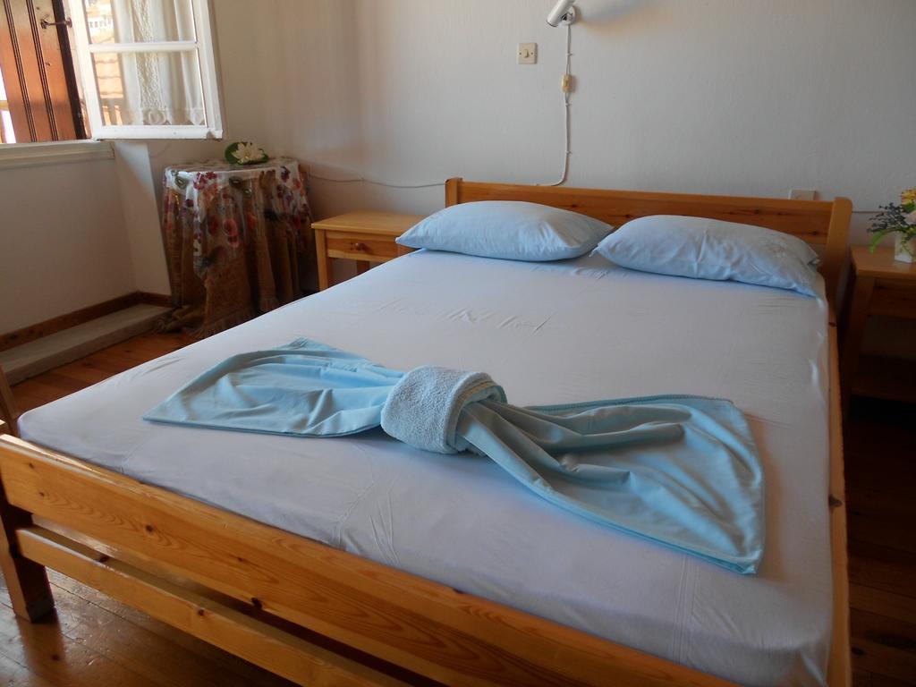 Aggela Guesthouse Skopelos Oda fotoğraf